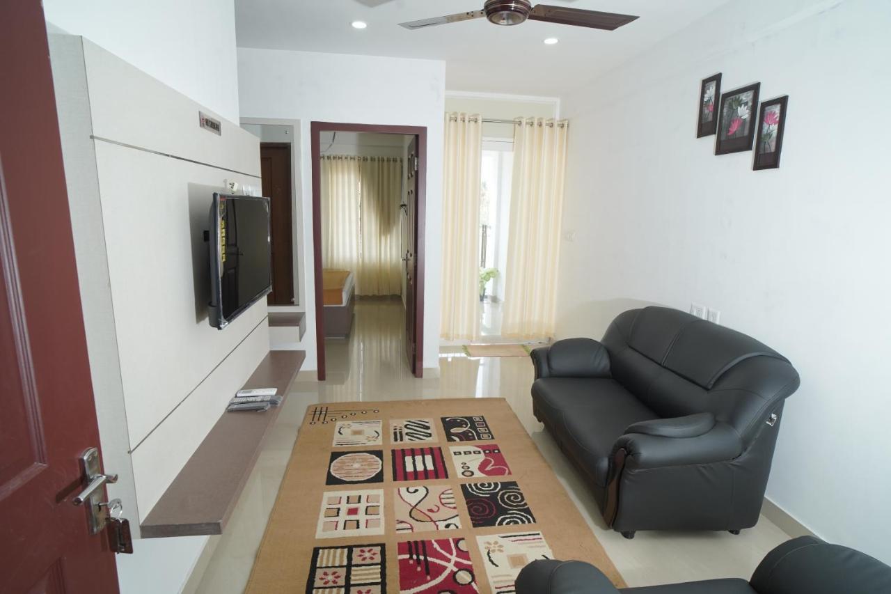 Sn Rooms Perumpāvūr Екстериор снимка